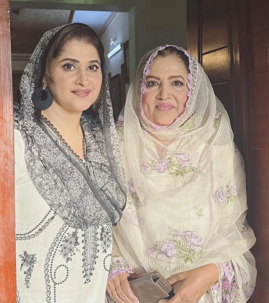 Internet Shocked By Nisho’s makeup On Son In Law’s Death