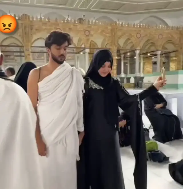 Rabeeca Khan Responds To Umrah Vlogging Criticism