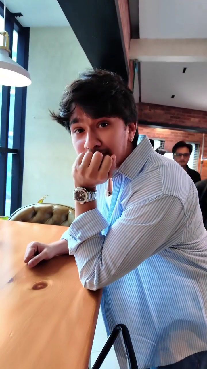 Fahad Mustafa's Cutest Birthday Celebration For Samar Jafri | Reviewit.pk