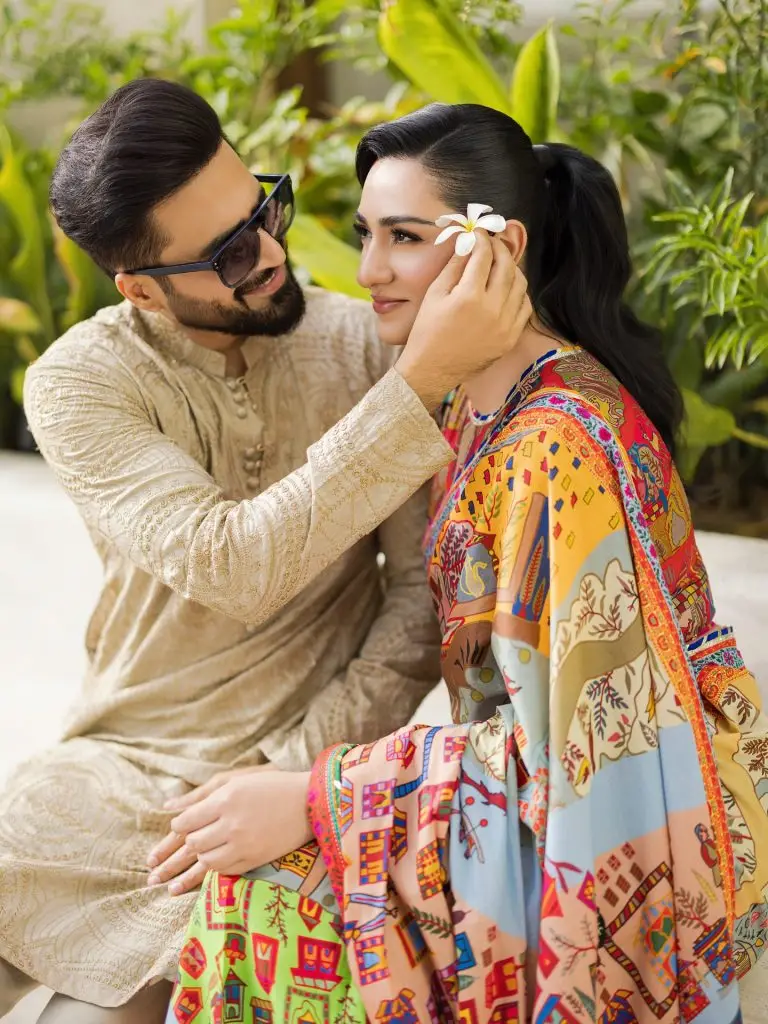 Sarah Khan’s Old Singing Clip Gets Hilarious Reactions