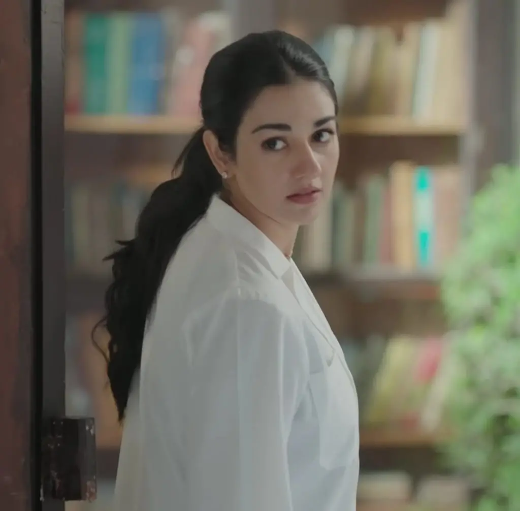 Sher Episode 17 – Fans Applaud Dr Fajar’s Intelligence