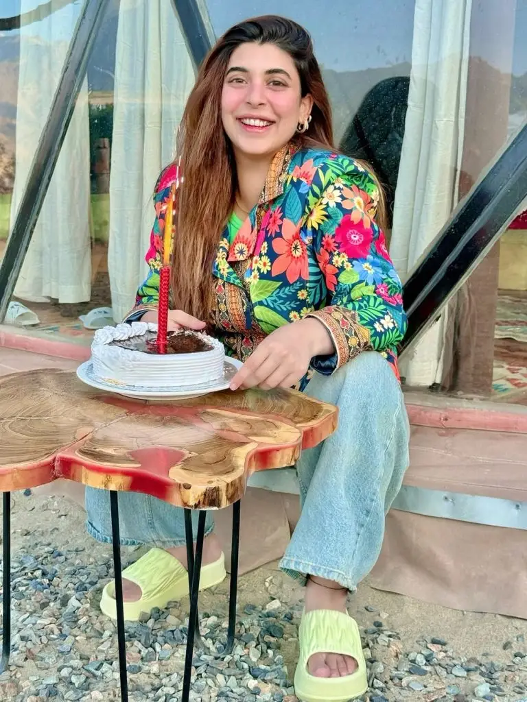 Urwa Hocane & Farhan Saeed Vacation In Skardu