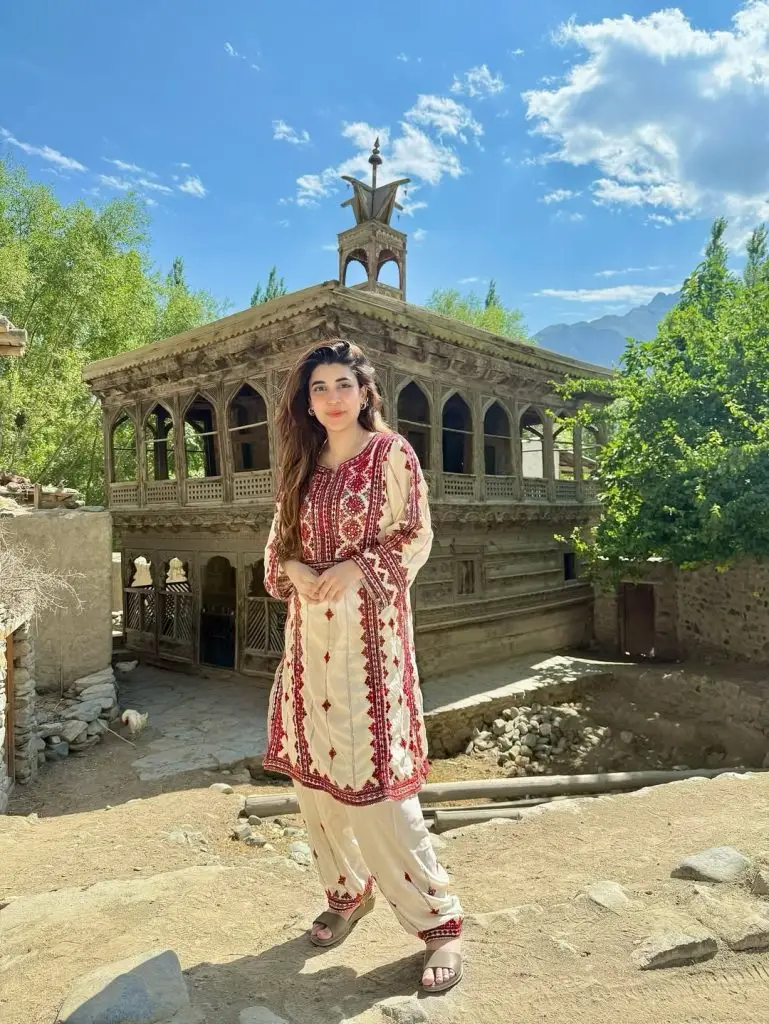 Urwa Hocane & Farhan Saeed Vacation In Skardu