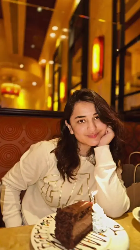 Yumna Zaidi’s Grand Birthday Celebration