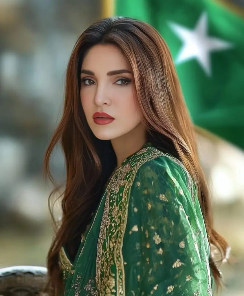 Pakistani Celebrities Share Sentiments On 78th Independence Day