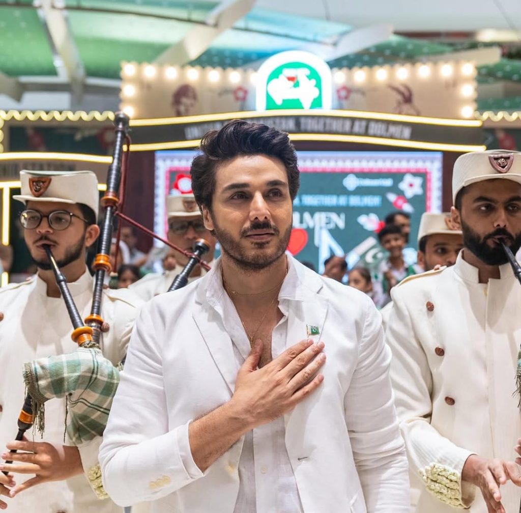 Pakistani Celebrities Share Sentiments On 78th Independence Day