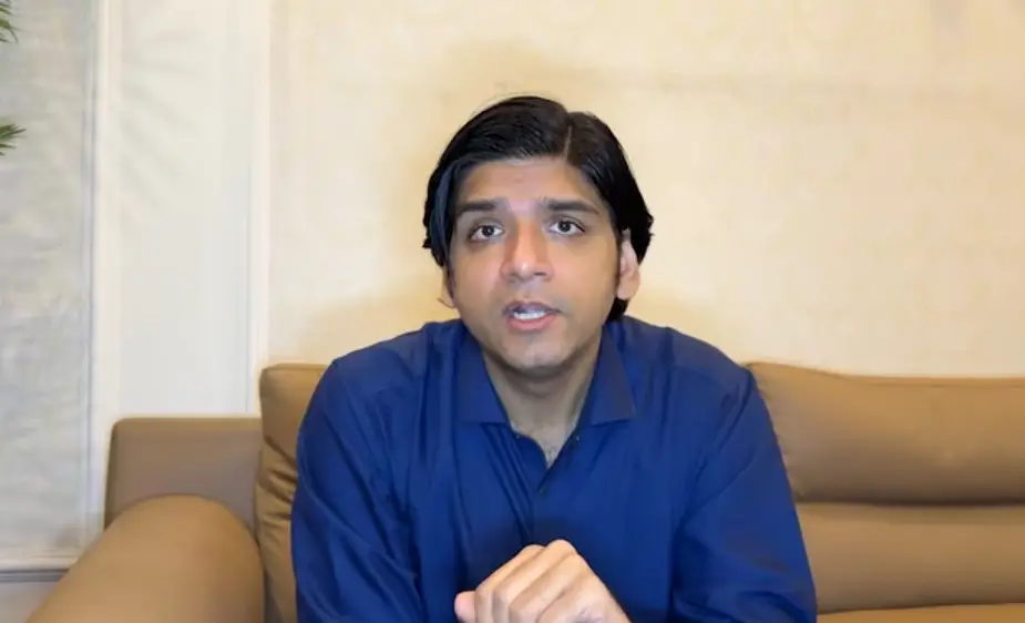 Dr. Affan Qaiser Criticized for Defending Atif Aslam’s Singing After Father’s Death