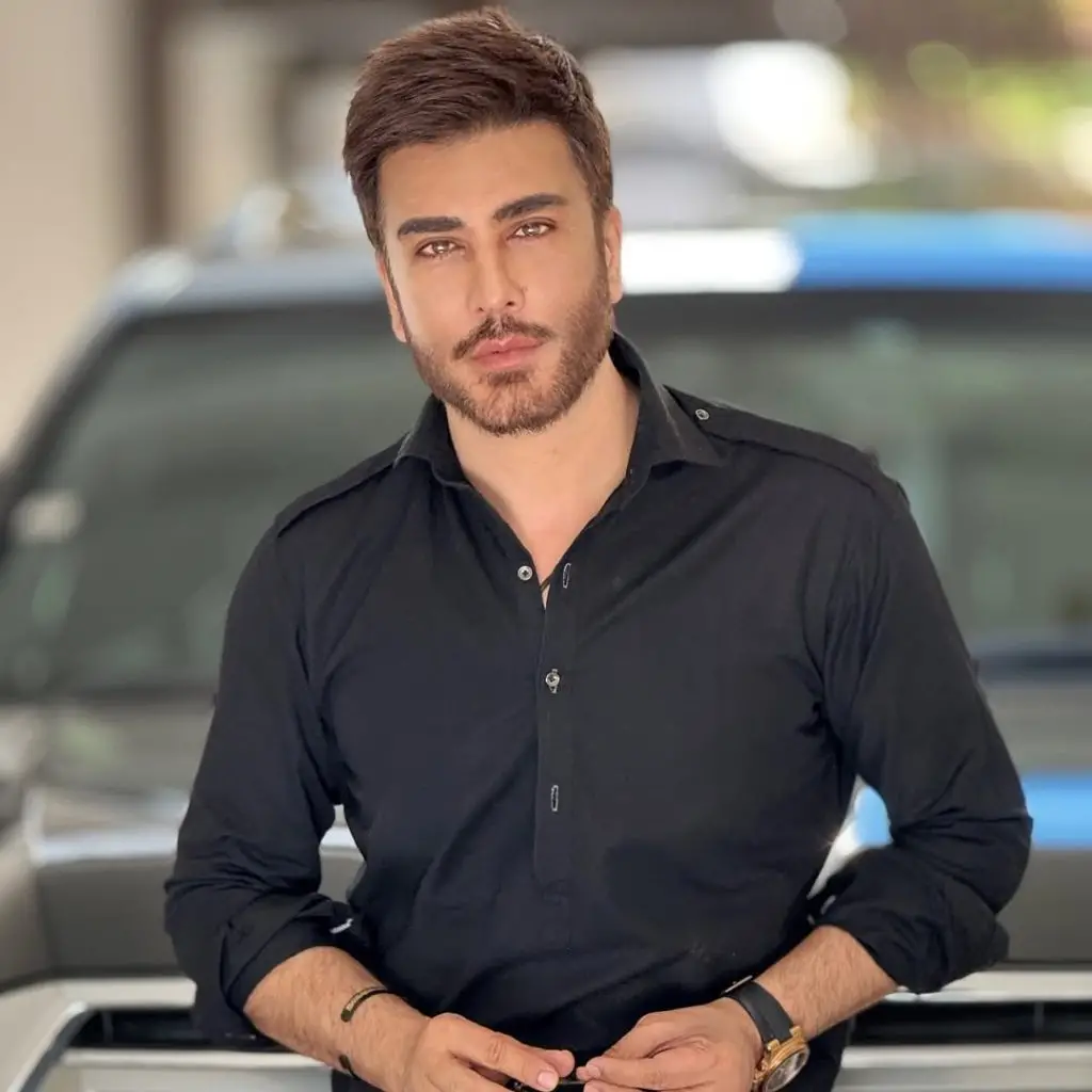Imran Abbas Reacts to Durefishan’s Viral Comment