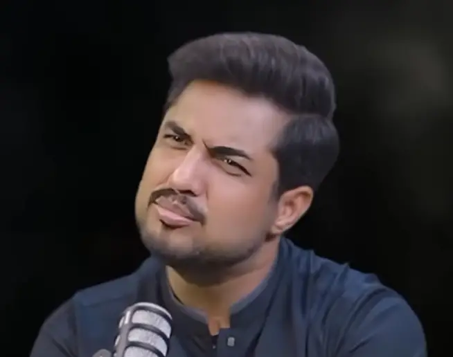 Iqrar ul Hassan Criticized for Calling Himself a Middle Class Man