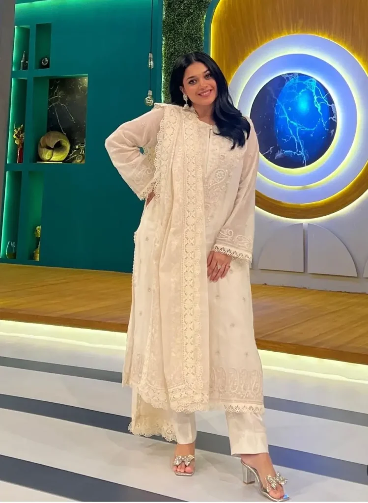 Sanam Jung Opens Up About Living in USA