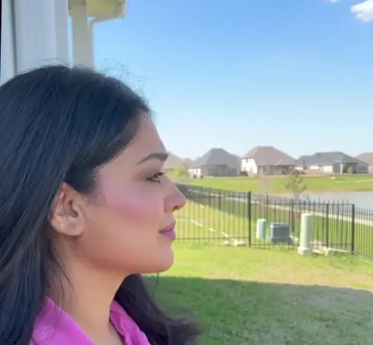 Sanam Jung Opens Up About Living in USA