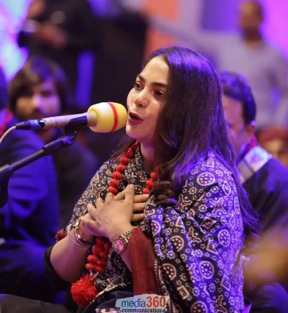 Sanam Marvi on Criticism Over Performing Hajj as a Singer