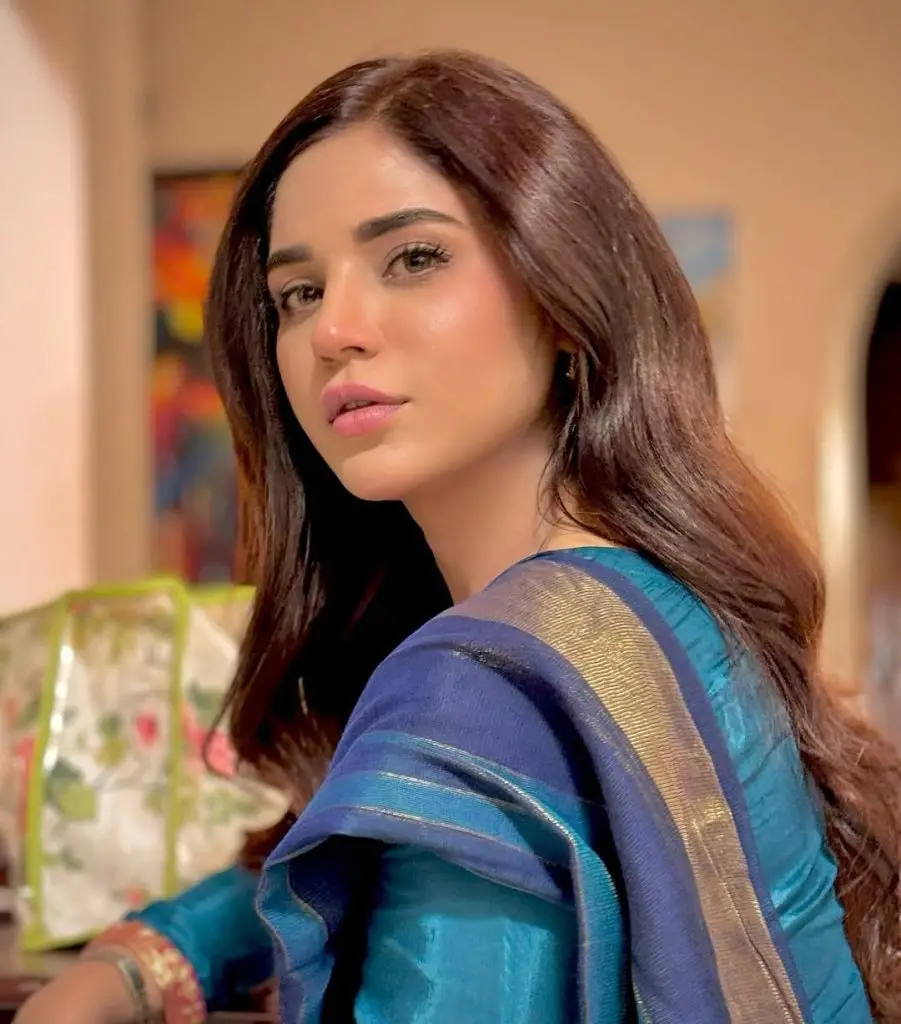 Aamna Malick Bold Pictures Get Interesting Public Reactions