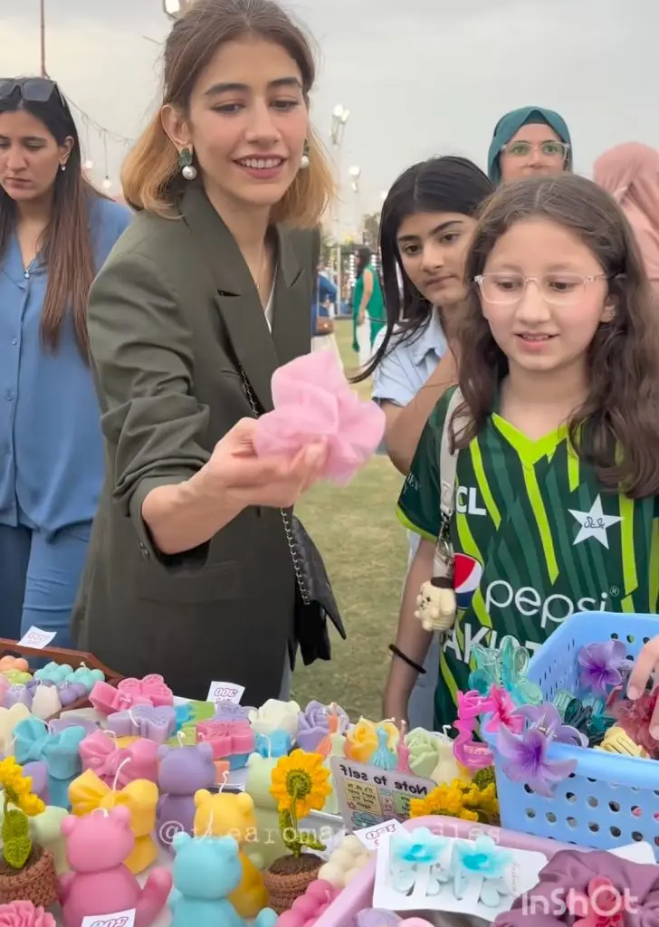 Syra Yousaf’s Latest Video With Daughter Ignites Criticism