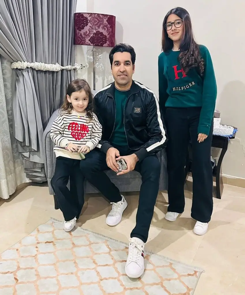 Umar Gul Enjoying Family Vacation in UK