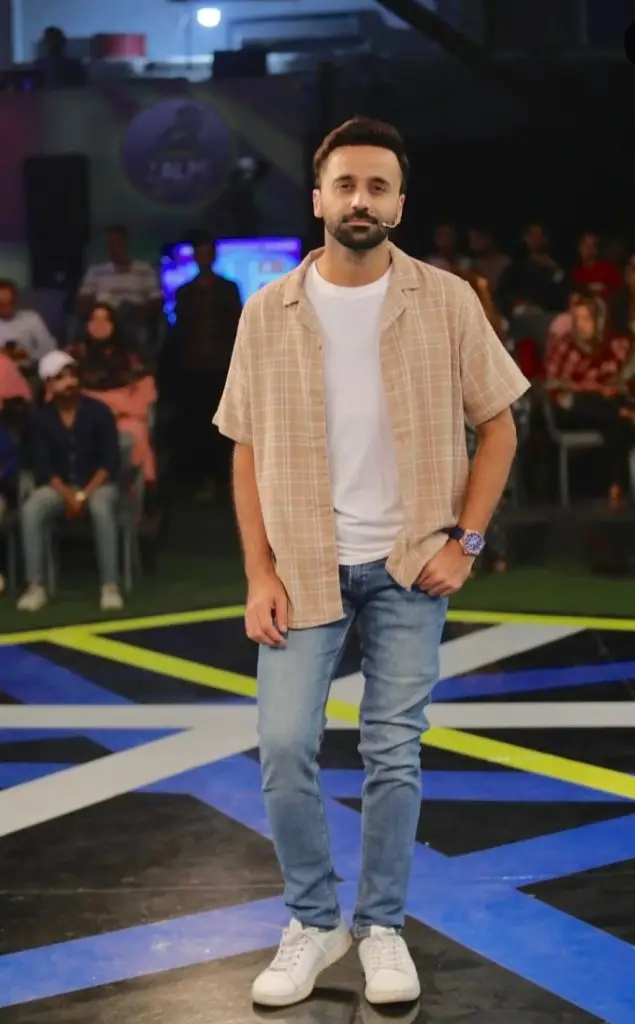 Waseem Badami Requests Prayers