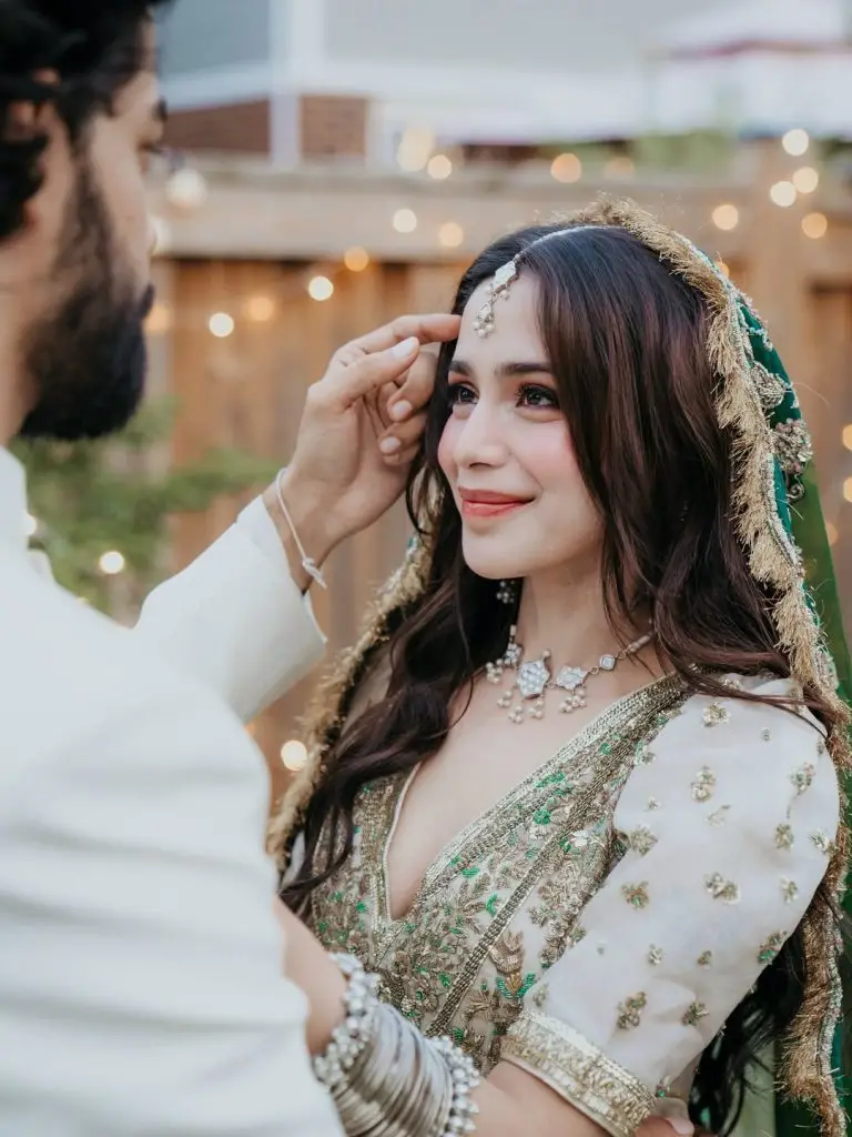 Aima Baig & Zain Ahmed Beautiful Wedding Shoot