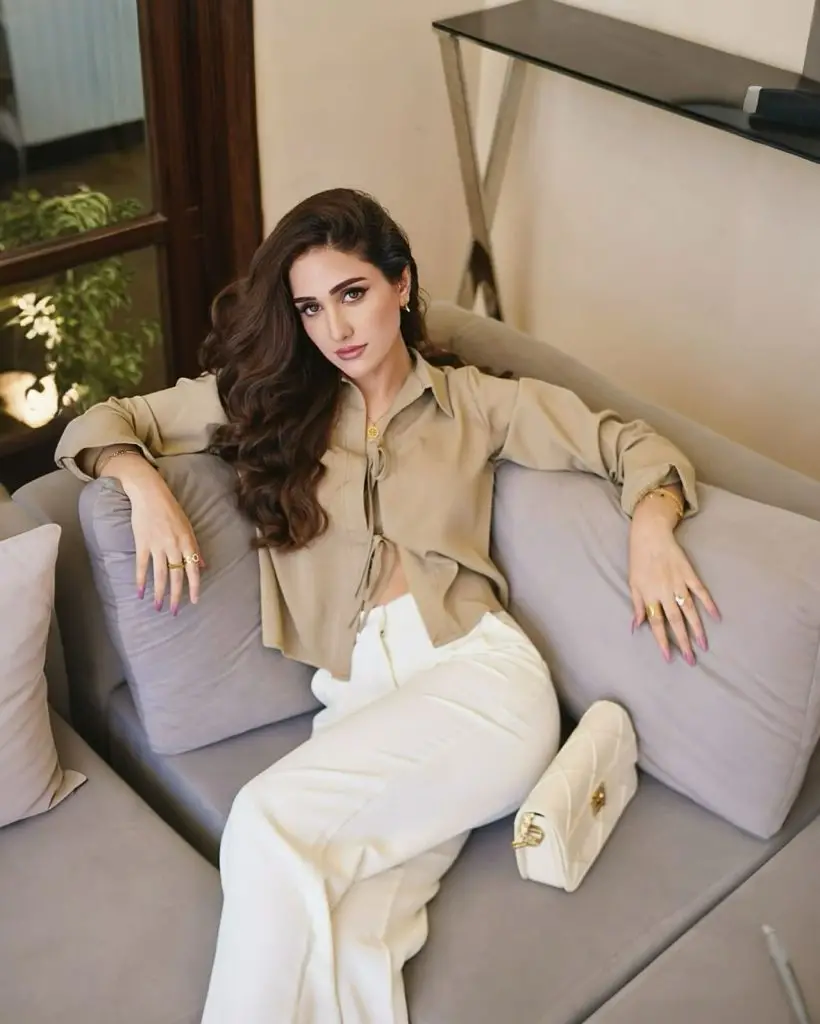 Aiza Awan’s Vacation Outfit Sparks Criticism