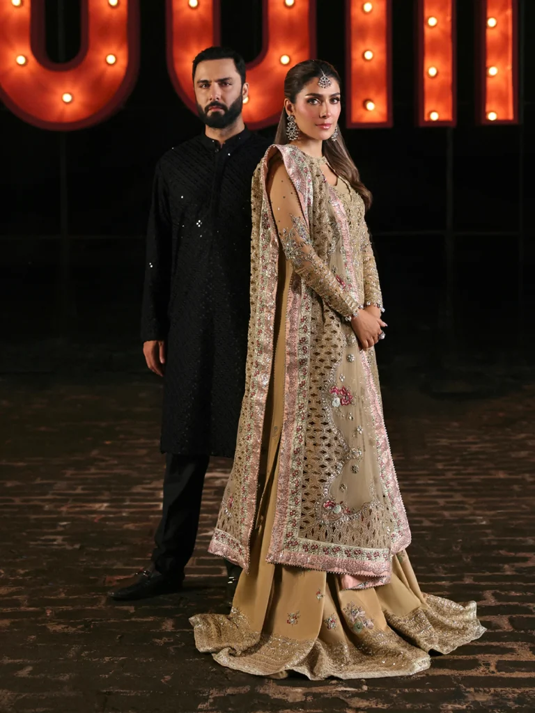 Fans Want Ayeza Khan & Ahmed Ali Akbar In A Drama