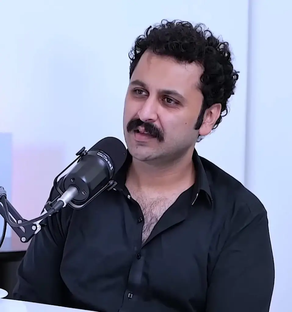Dawar Mehmood Reveals Hamza Ali Abbasi’s Nepotism Privilege