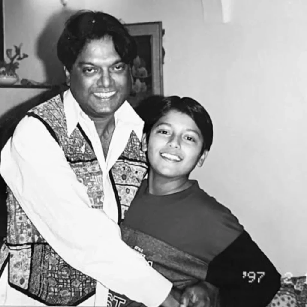 Famous Pakistani Stars Childhood Pictures