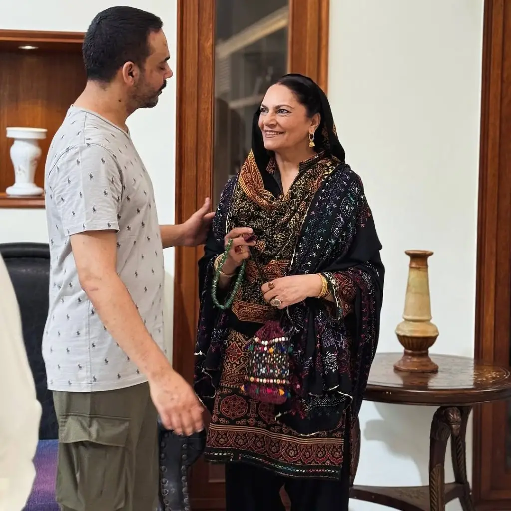 Gohar Rasheed Overjoyed At His Mother’s Acting Debut