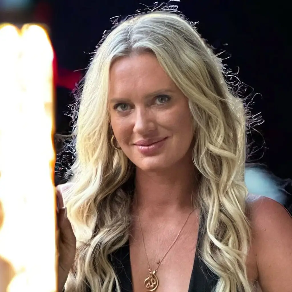 Shaniera Akram Calls Out Hania Aamir For Irresponsible Behaviour
