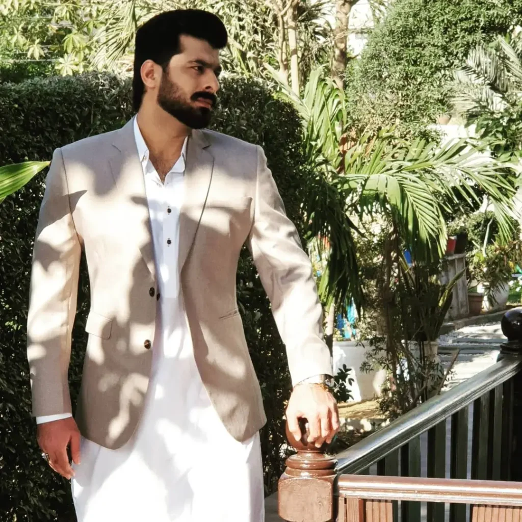 Humayoun Ashraf’s Take on Women Choosing Financially Stable Men