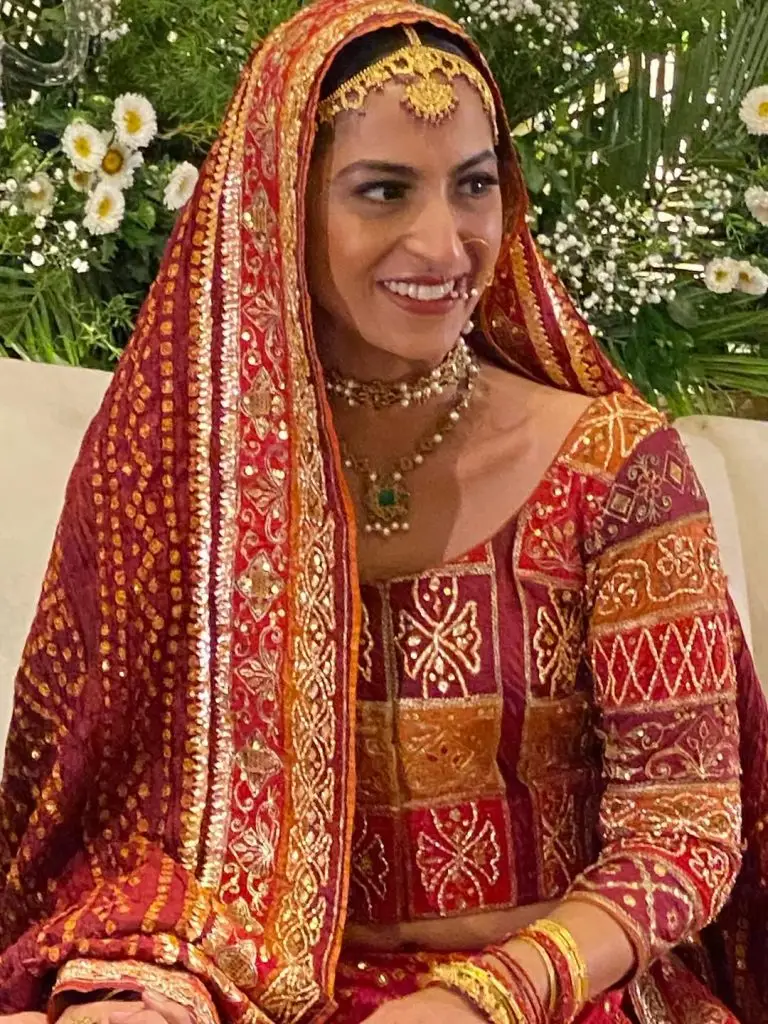 Jhol Singer Maanu Ties The Knot
