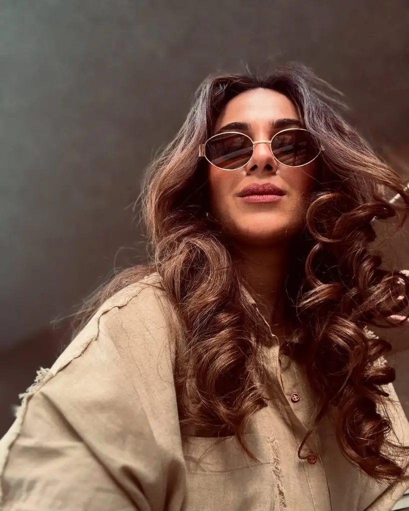 Maham Aamir Responds To Criticism On Her Teeth