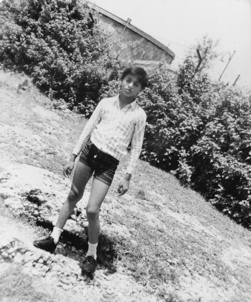 Famous Pakistani Stars Childhood Pictures