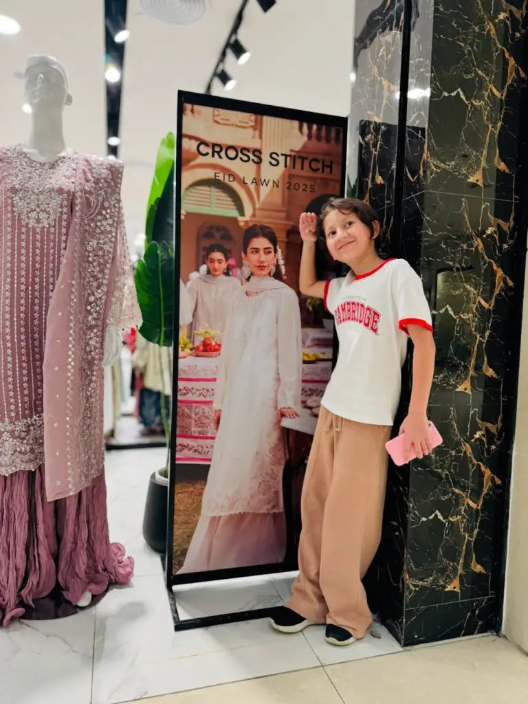 Syra Yousuf Shares Beautiful Clicks With Daughter Nooreh