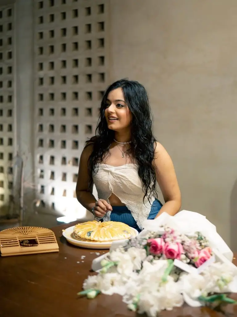 Zainab Raza Celebrates Birthday In Style
