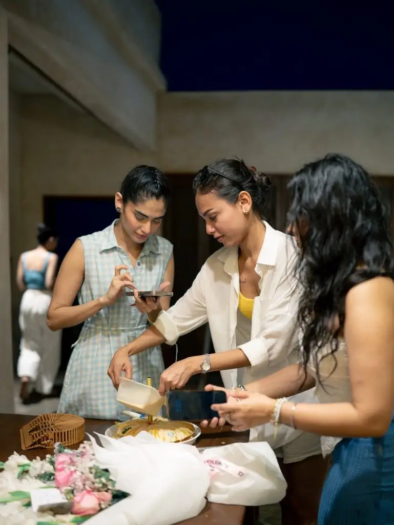 Zainab Raza Celebrates Birthday In Style