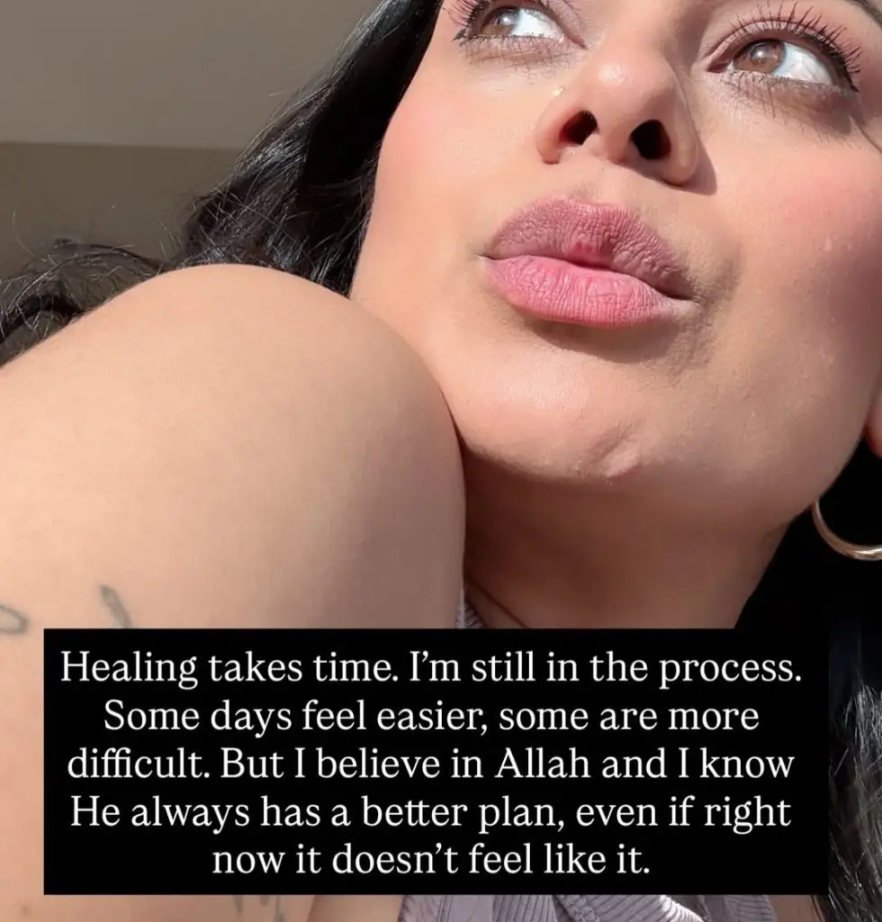 Model Fia Khan Announces Divorce