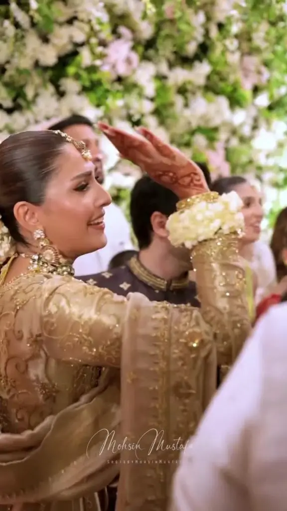 Ayeza Khan Shares Beautiful Moments From Brother’s Barat