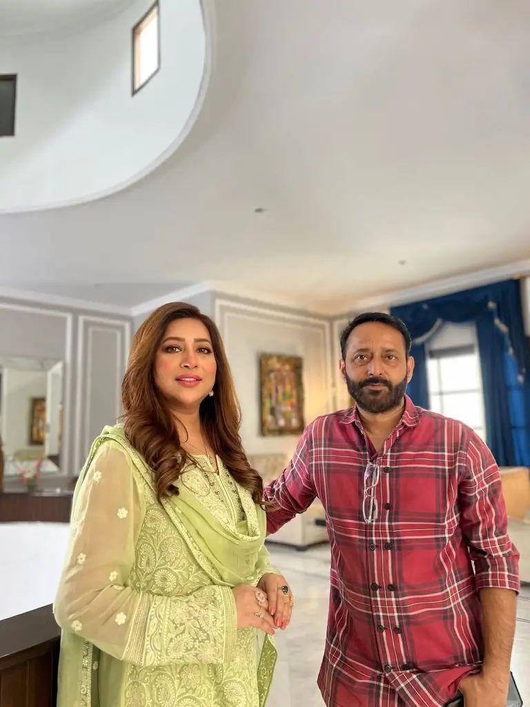 Afsheen Hayat Bids Farewell To Dayan with Unseen Pictures