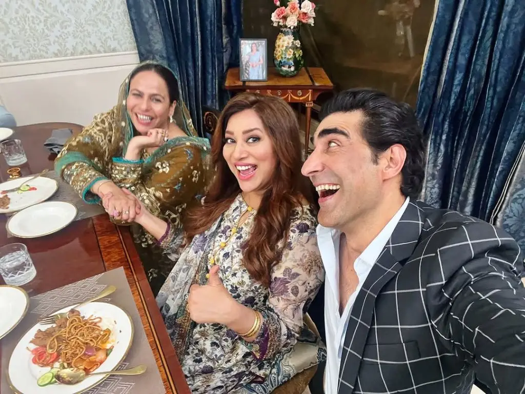 Afsheen Hayat Bids Farewell To Dayan with Unseen Pictures