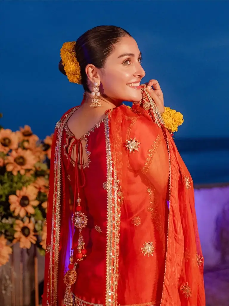 Ayeza Khan Pictures from Brother’s Haldi Event