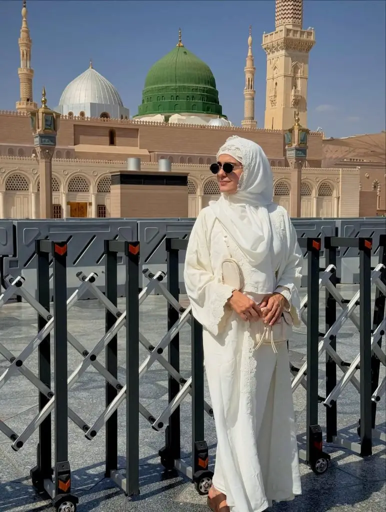 Pakistani celebrities in Madinah on Eid Milad un Nabi 2025
