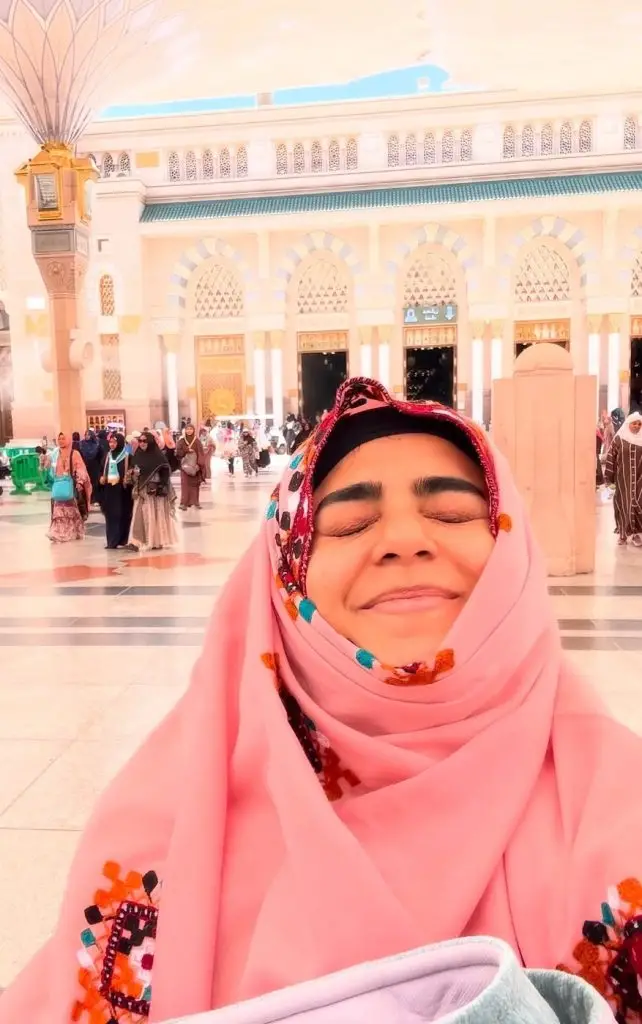 Pakistani celebrities in Madinah on Eid Milad un Nabi 2025