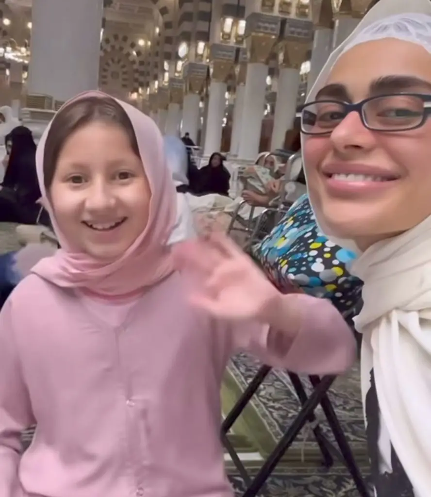 Pakistani celebrities in Madinah on Eid Milad un Nabi 2025