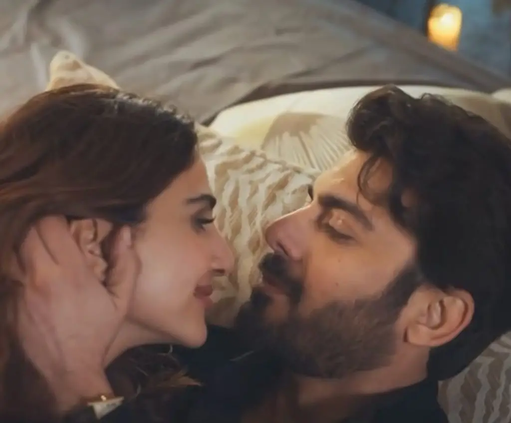 Aabeer Gulaal Review by Haroon Rashid