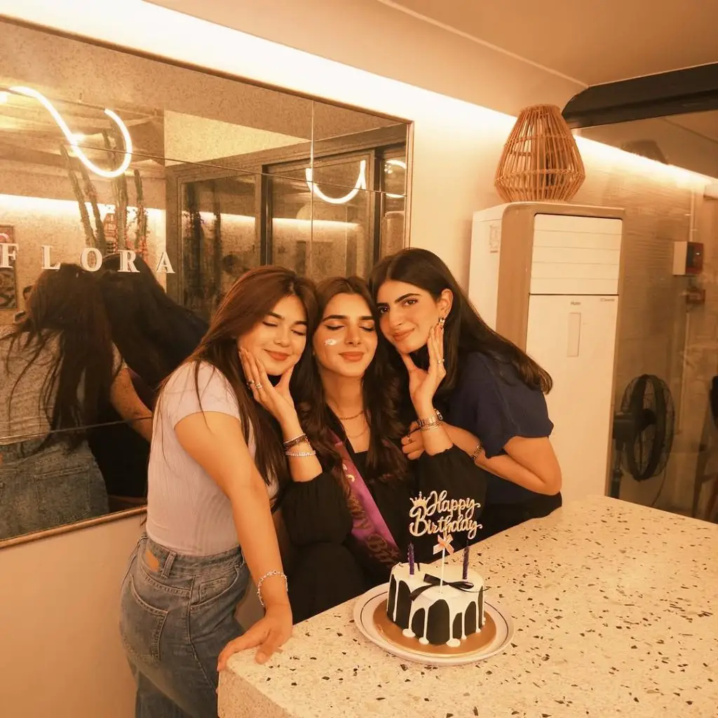 Laadli Fame Actress Vaneeza Sattar Celebrates Birthday