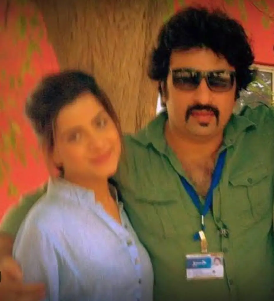 Balaj Replies To Question About Father Yasir Nawaz’s Girl Friends