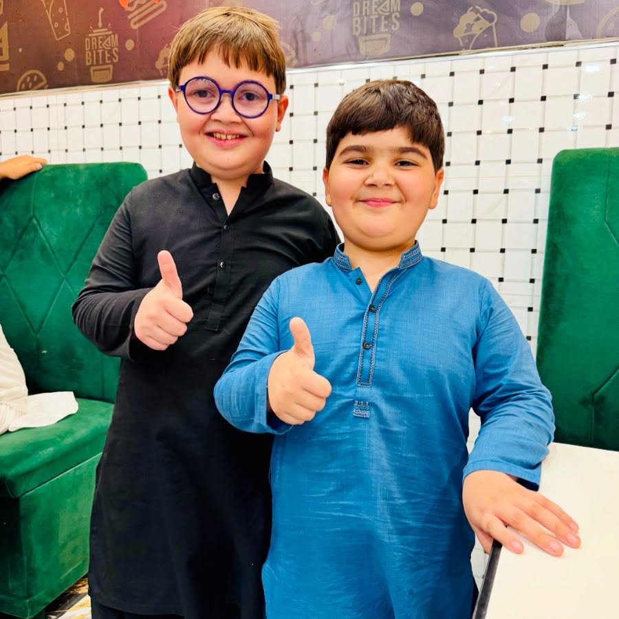 Ahmad Shah Breaks Into Tears At ARY Celebration