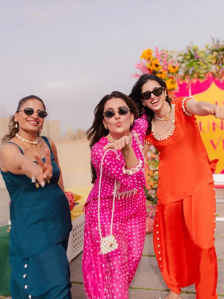 Ayeza Khan Shares Joyful Pictures From Brother’s Wedding