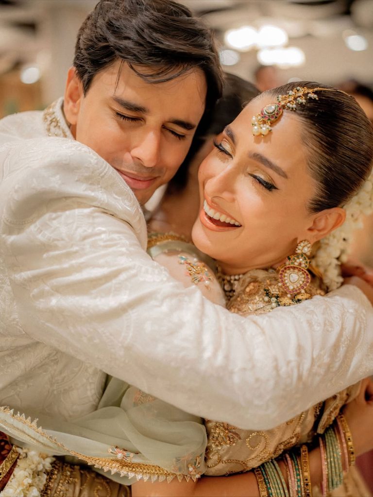 Ayeza Khan Shares Beautiful Moments From Brother’s Barat