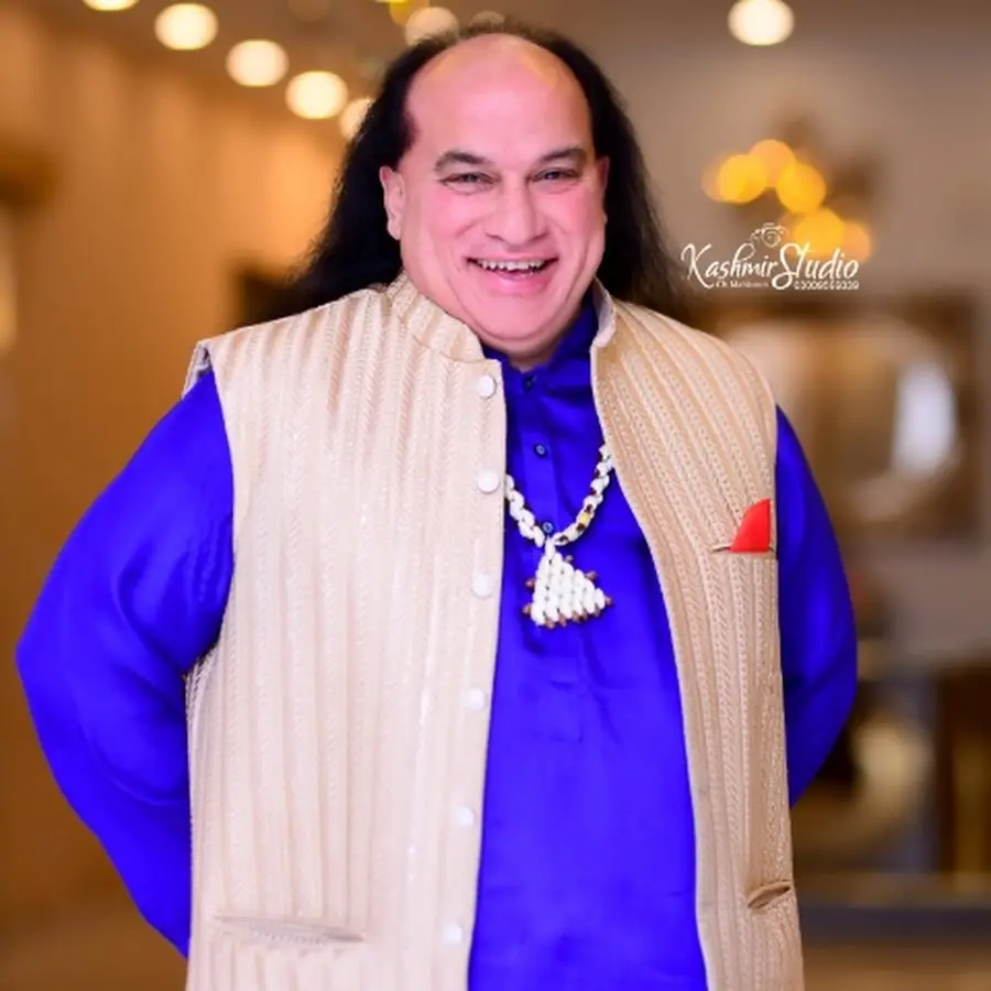 Chahat Fateh Ali Khan Egged In UK