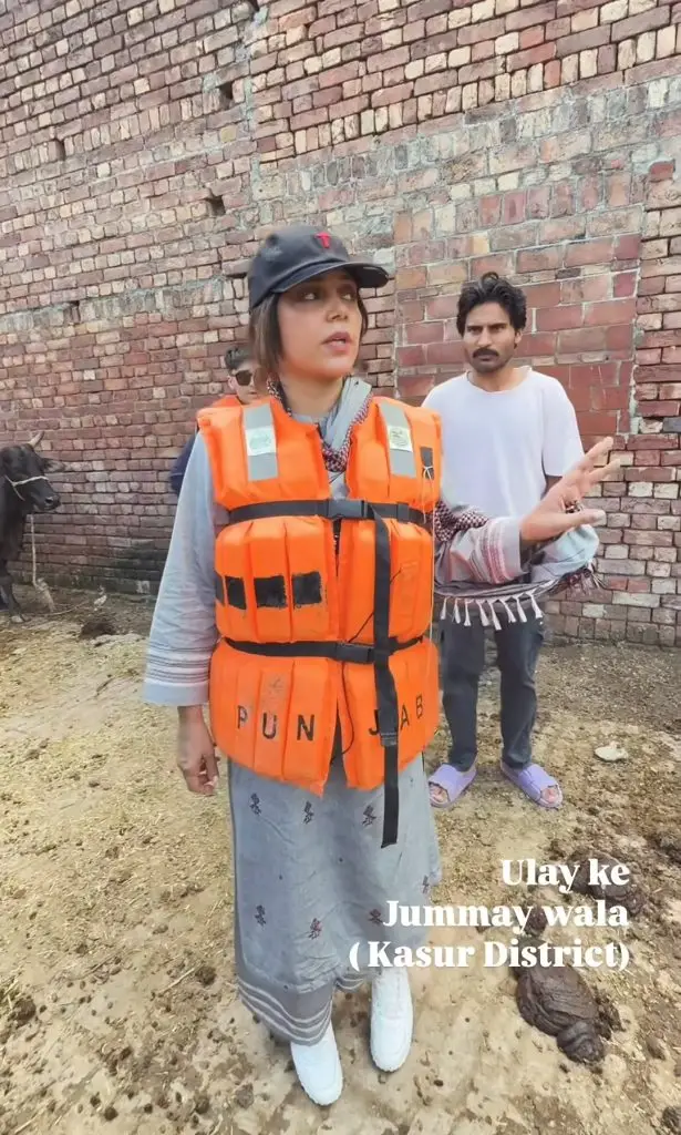 Hadiqa Kiani Lauded for Her Charity Work for Flood Affectees